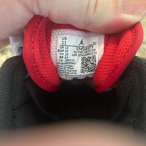 New with Box Mens Air Jordan 1’s Mid Size 11 - Picture 5 of 12